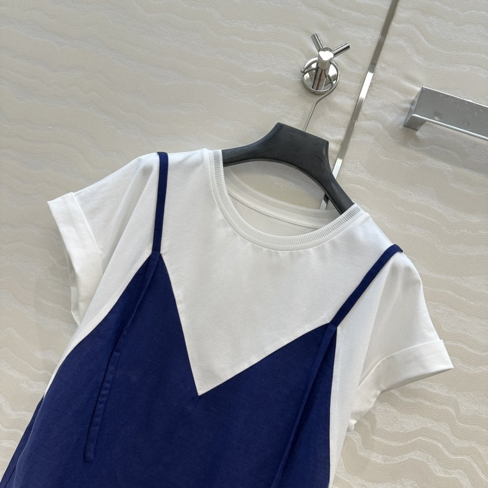 Футболка жіноча фото 2