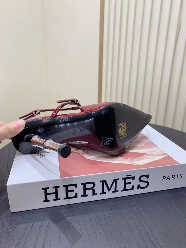 Босоножки фото 2