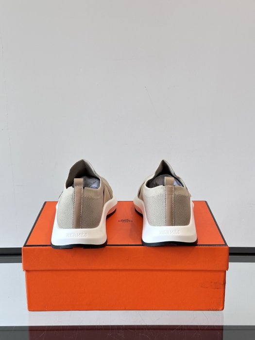 Кросівки чоловічі фото 8