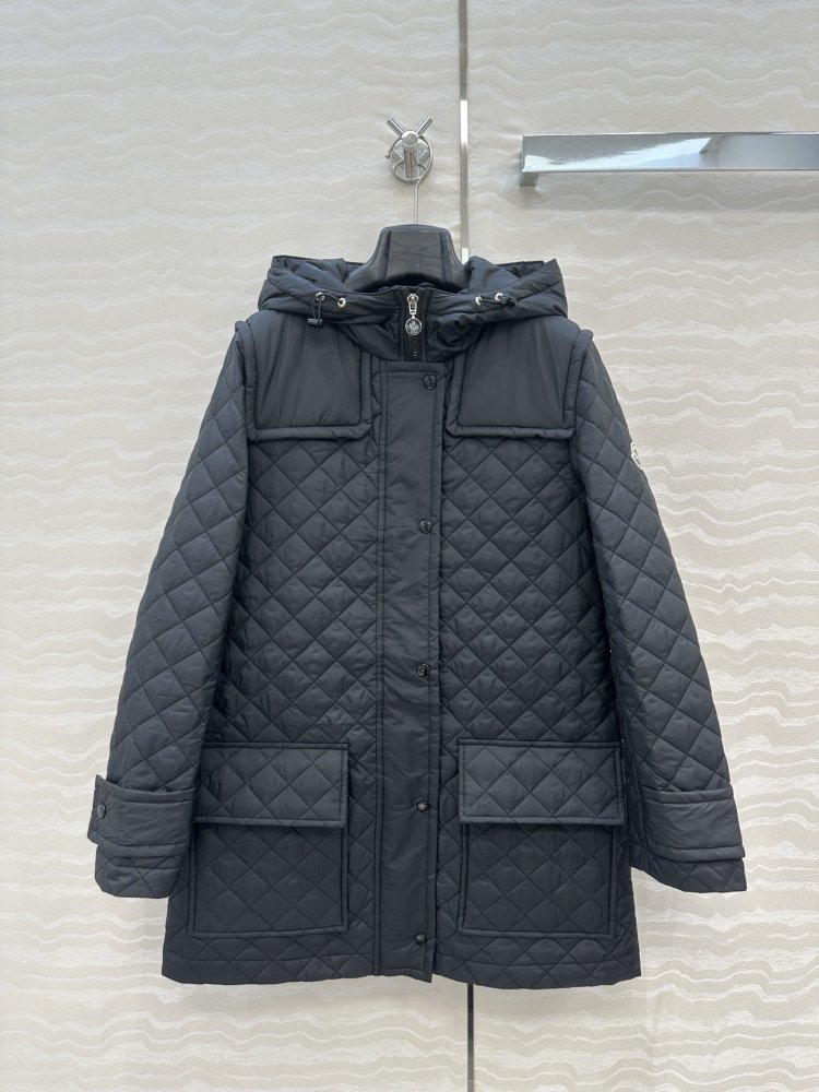 Куртка жіноча