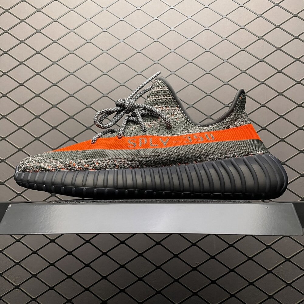 Кроссовки Yeezy Boost 350 V2