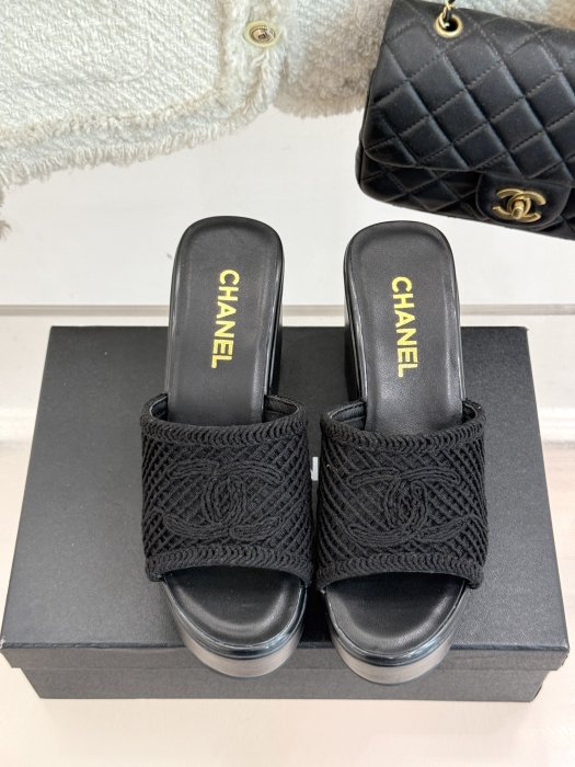 Босоніжки фото 4