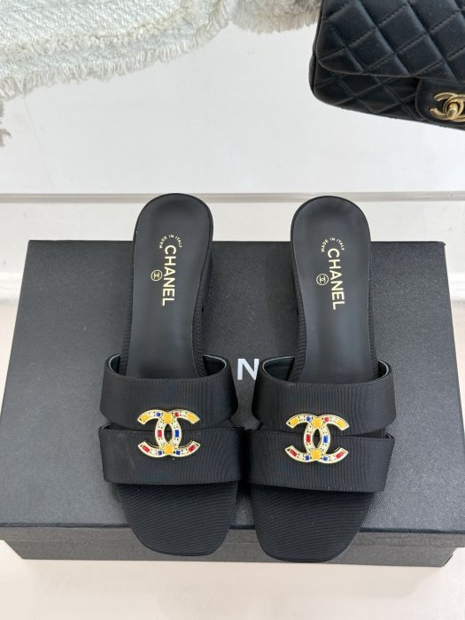 Босоножки фото 4