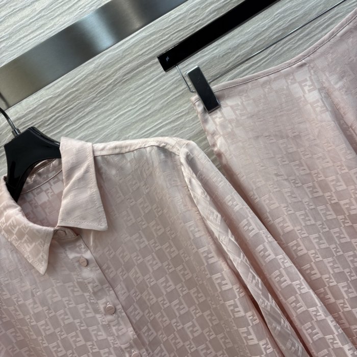 Костюм женский фото 5