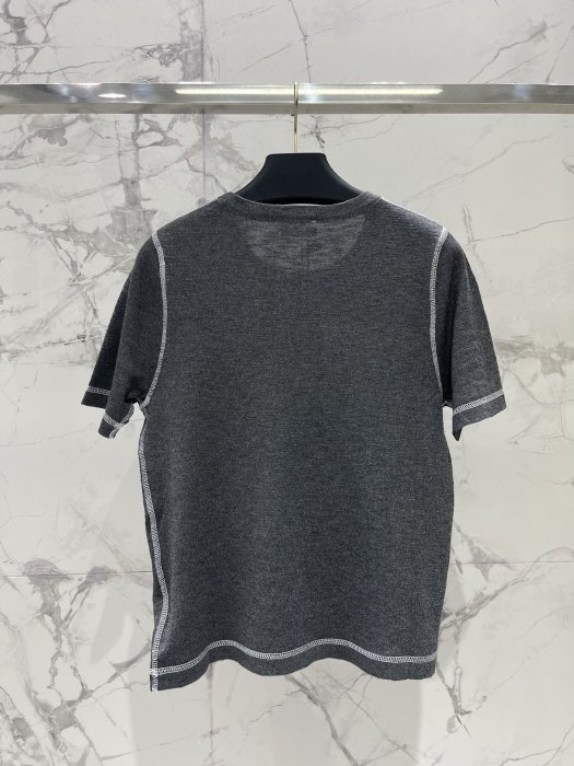 T-shirt women's фото 9