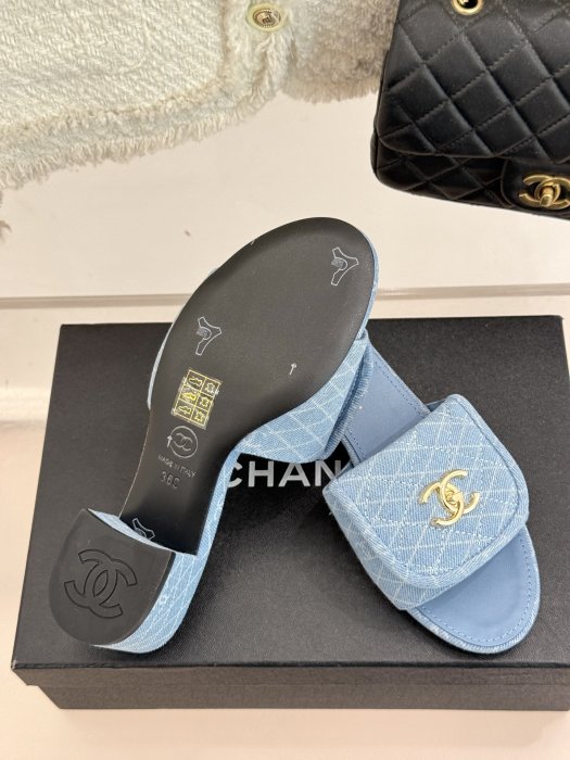 Босоножки фото 9