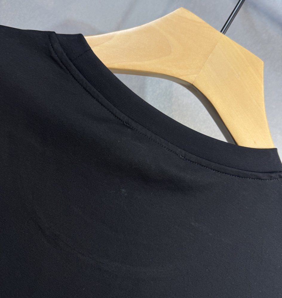 T-shirt men's фото 8