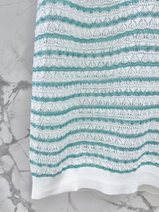 Футболка женская фото 5