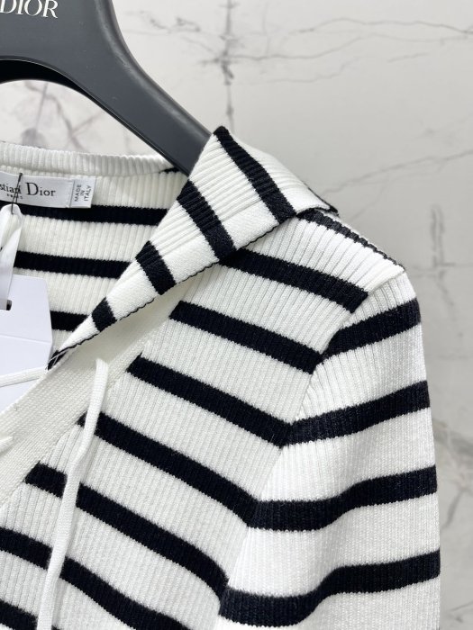 Кофта жіноча фото 4