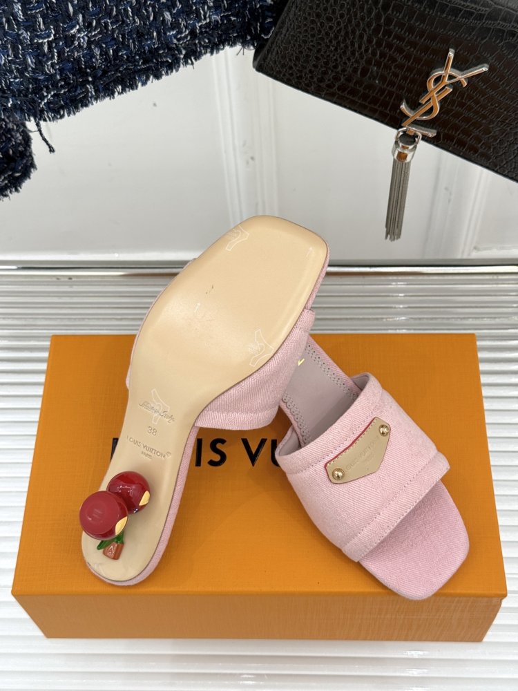 Босоніжки фото 9