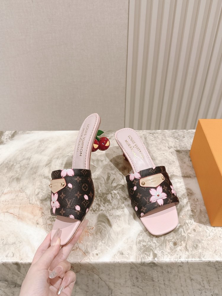 Босоніжки фото 3