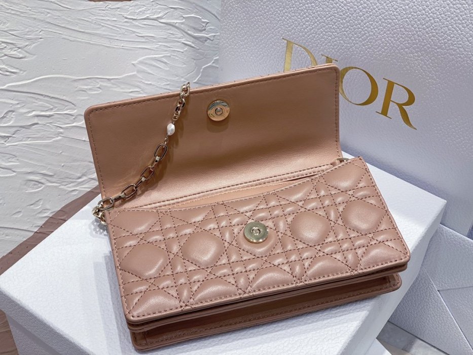 A bag women's Lady Dior 21 cm фото 7