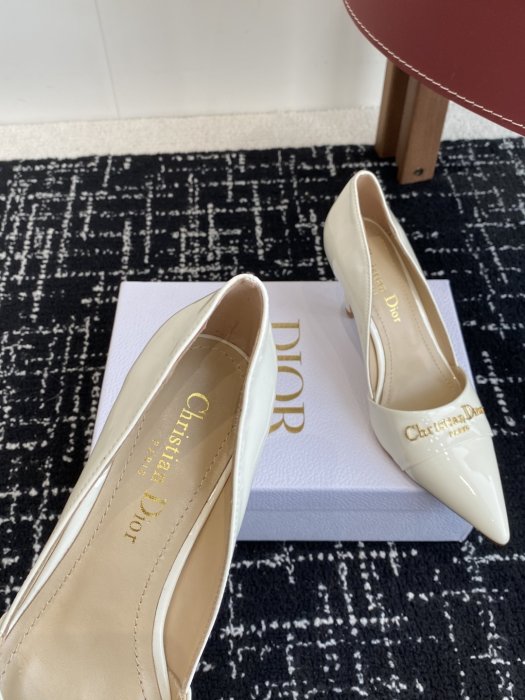 Туфли женские фото 8