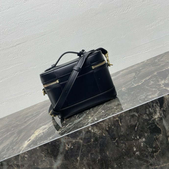 Сумка кожаная VANITY 18 см фото 7