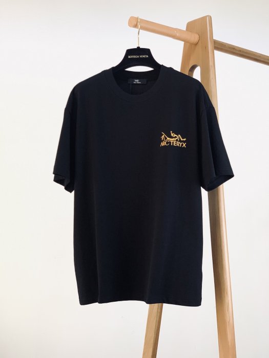 T-shirt men's