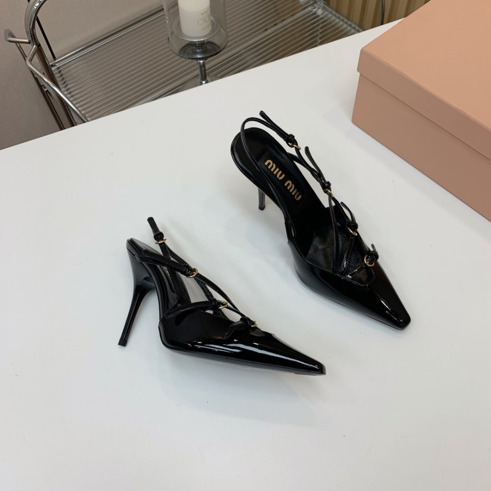 Босоножки фото 2