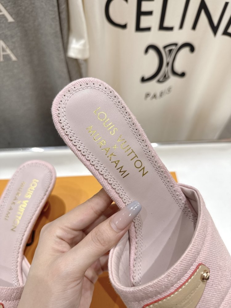 Босоножки фото 6