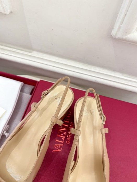 Босоножки VALET DU ROI фото 8