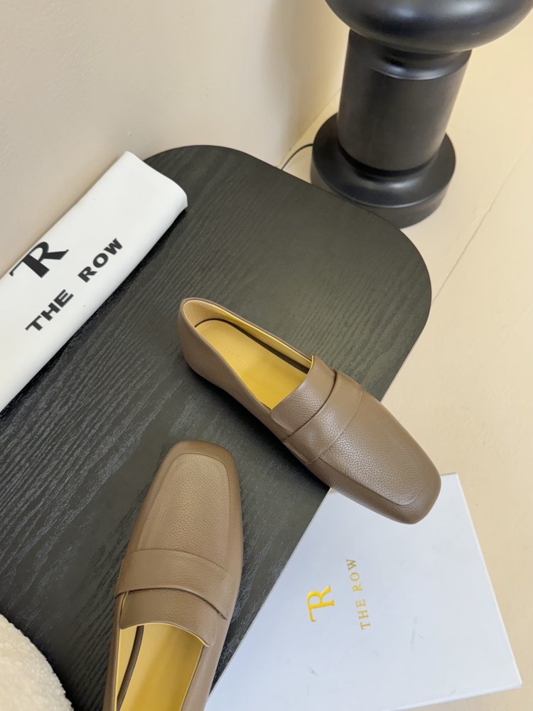 Туфли женские фото 4