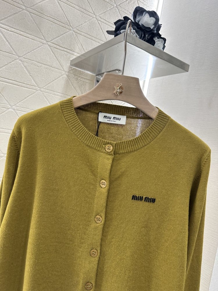 Кофта жіноча фото 7