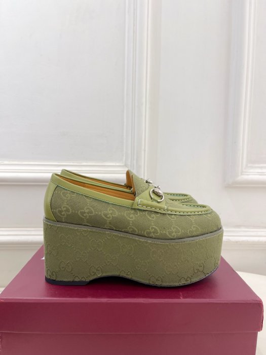 Туфли женские фото 2