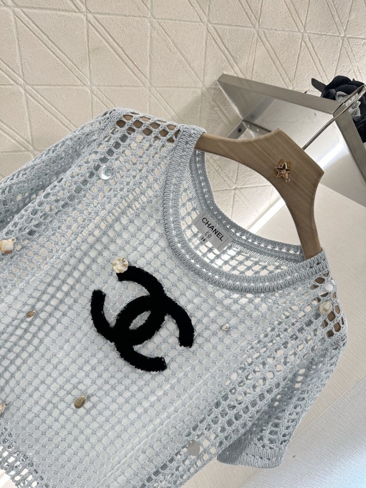 Футболка жіноча фото 7