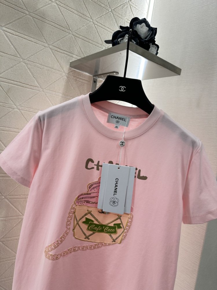 Футболка женская фото 3