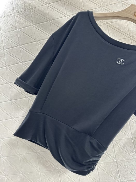 T-shirt women's фото 5