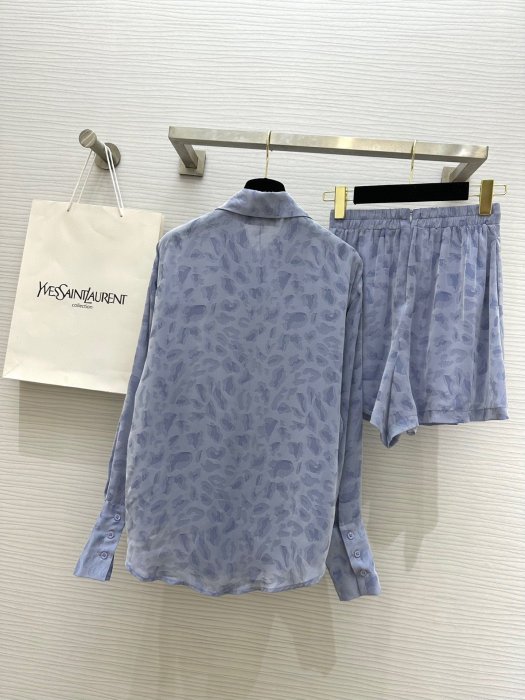 Костюм женский фото 9