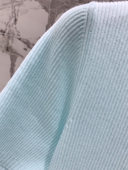 Футболка женская фото 4