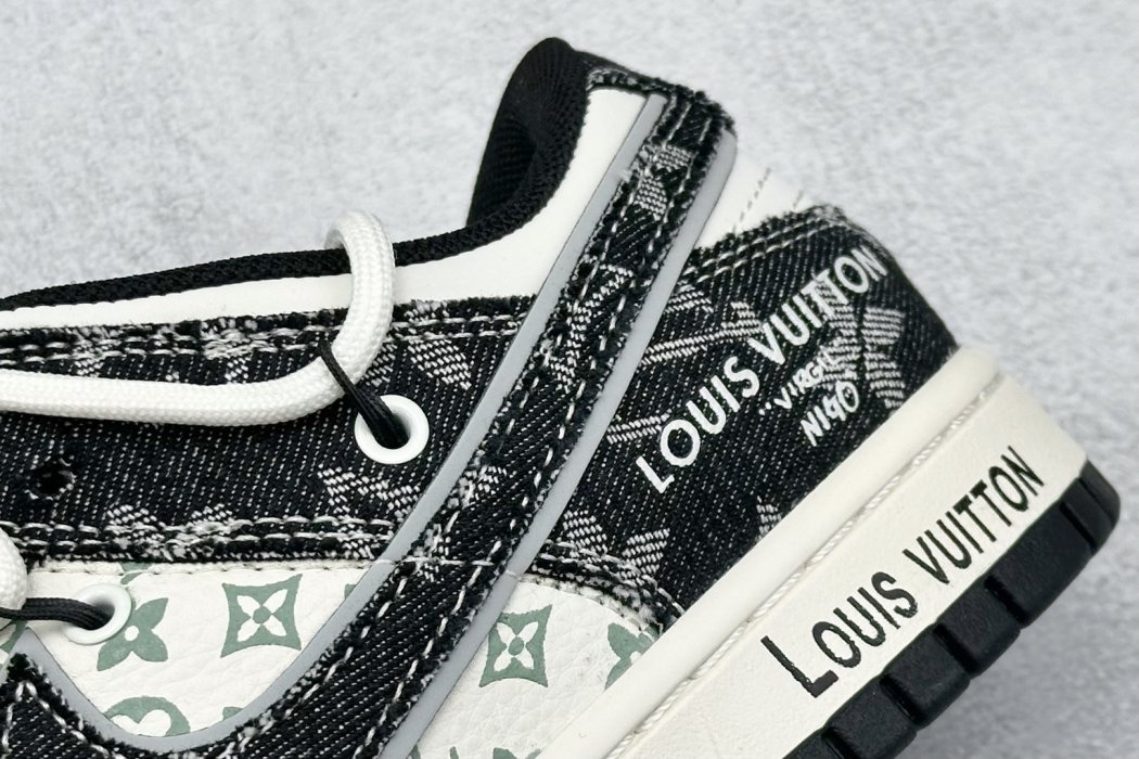 Кроссовки Nike SB Dunk Low фото 9