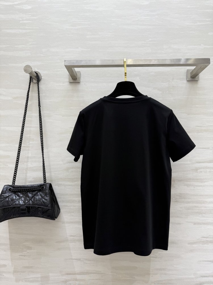 Футболка жіноча фото 6