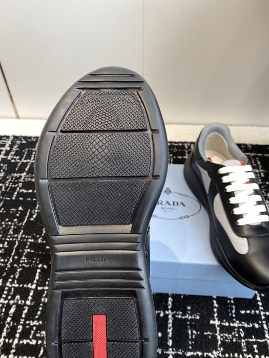 Кроссовки фото 9