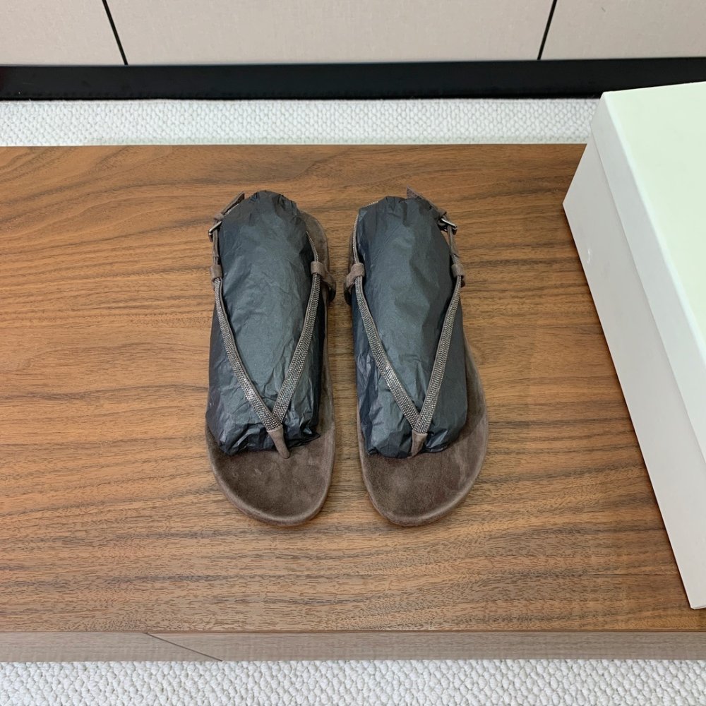 Шльопанці жіночі