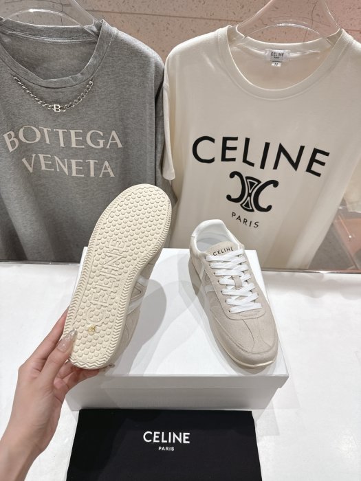 Кроссовки фото 9