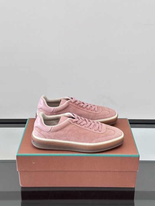 Кроссовки мужские