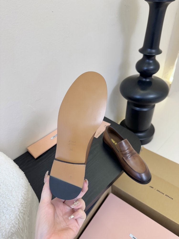 Туфлі жіночі фото 9