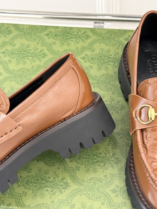 Туфли женские фото 6