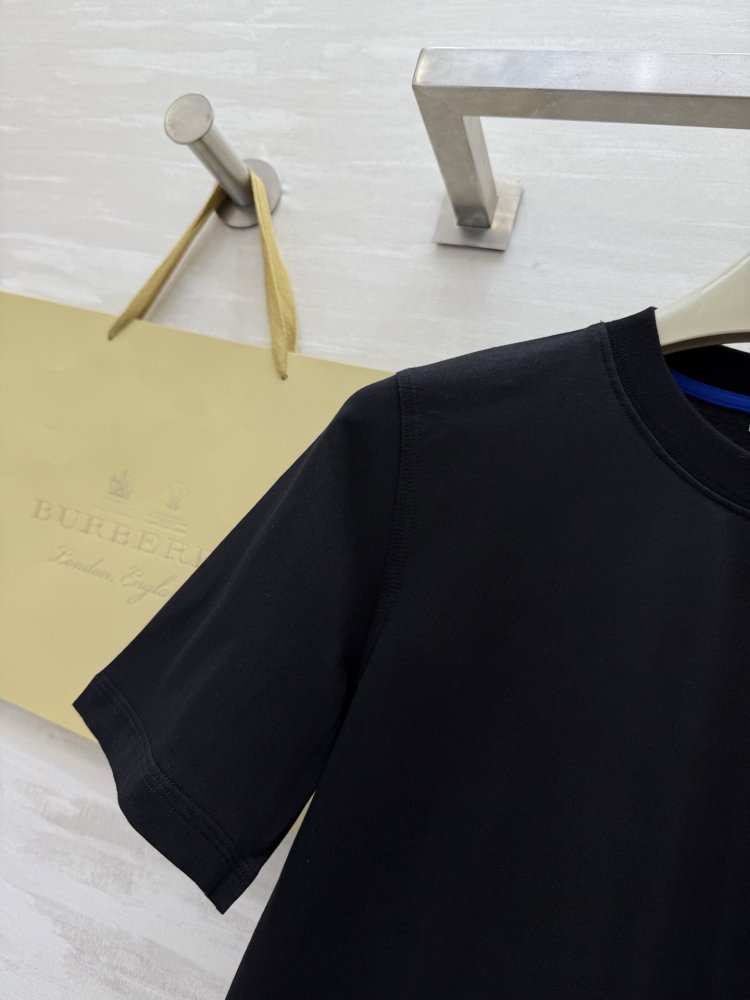 T-shirt women's фото 5