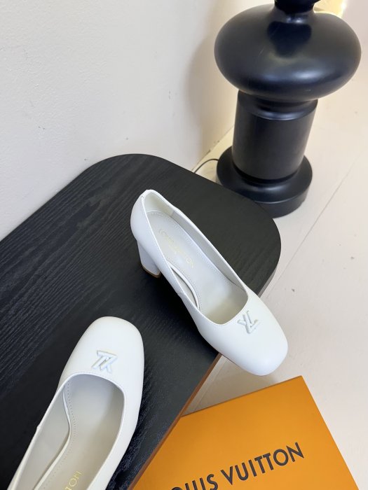 Туфли женские фото 4