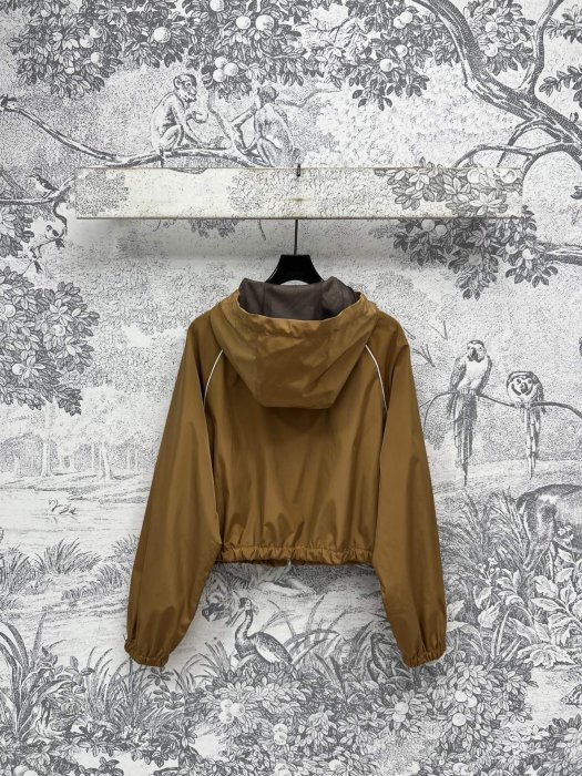 Куртка жіноча фото 7