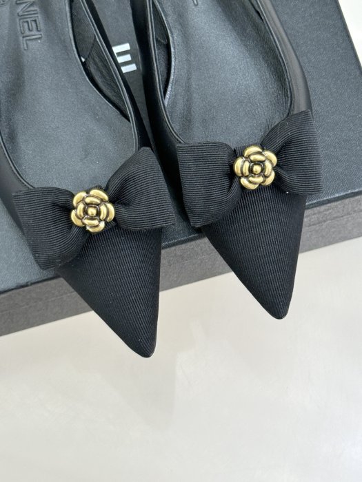 Босоножки фото 7