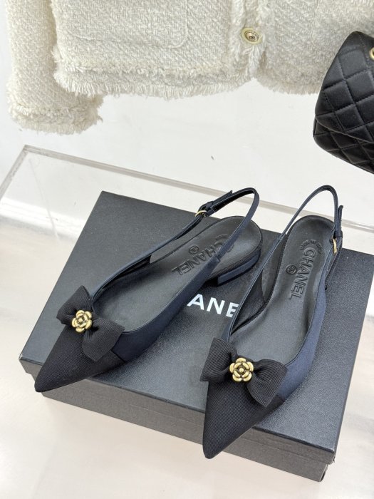 Босоножки фото 2