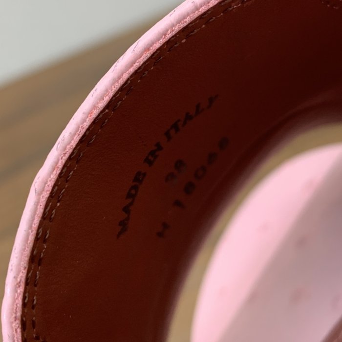 Шлепанцы фото 9