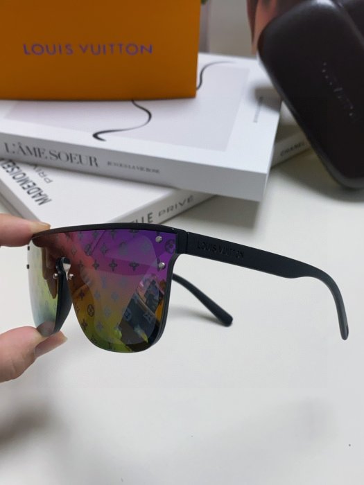 Очки солнцезащитные фото 6