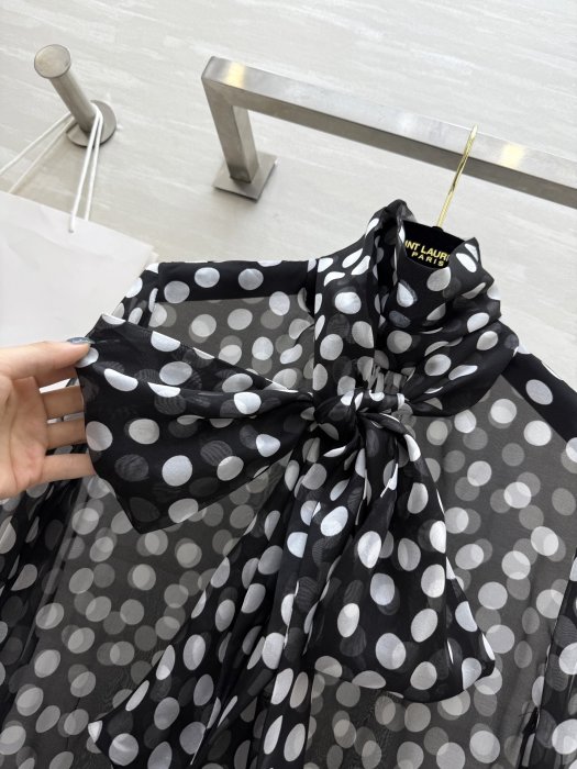 Shirt women's фото 2