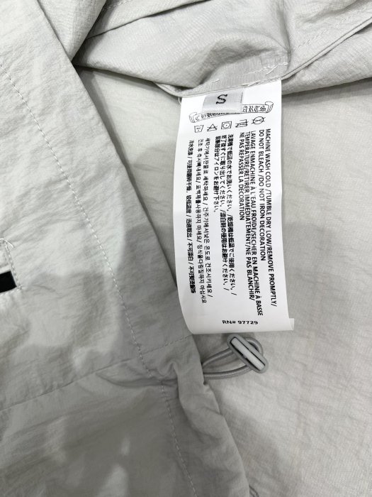 Куртка женская фото 7