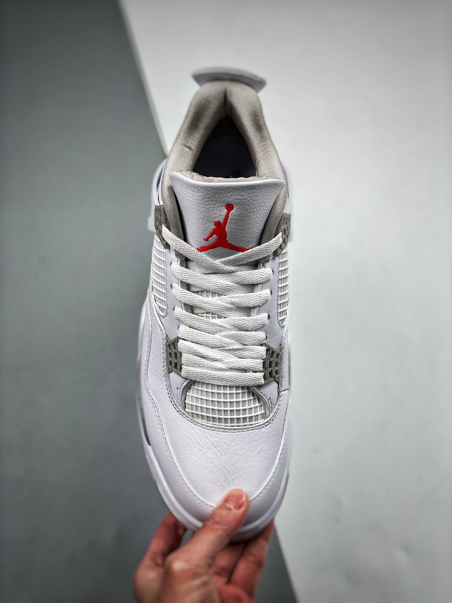 Кроссовки Air Jordan 4 Retro Tech White фото 2