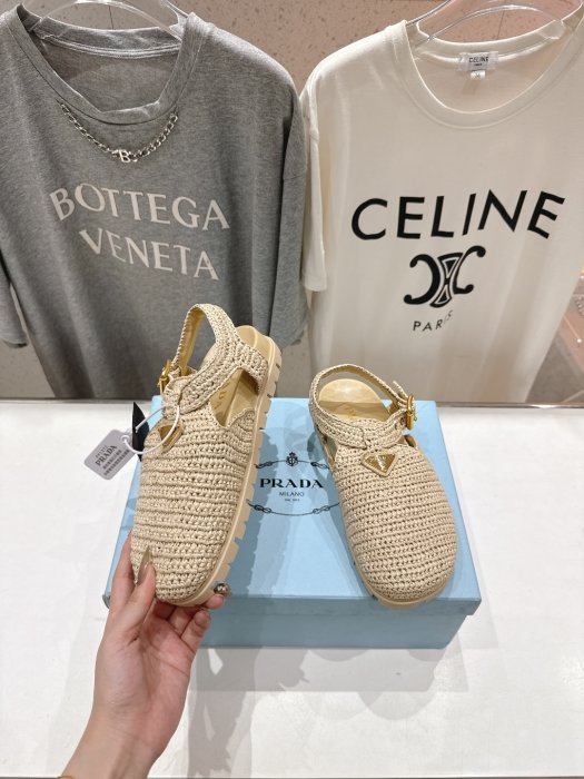 Взуття фото 3