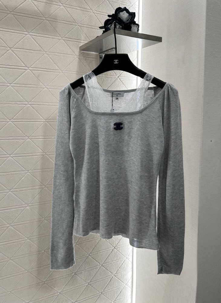 Кофта жіноча